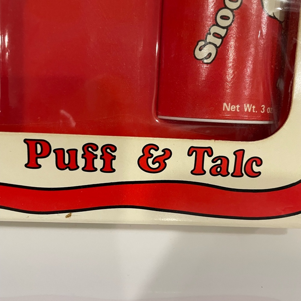 Vintage Peanuts Snoopy & Belle Puff & Talc Set - Hard to Find! - Picture 4 of 7